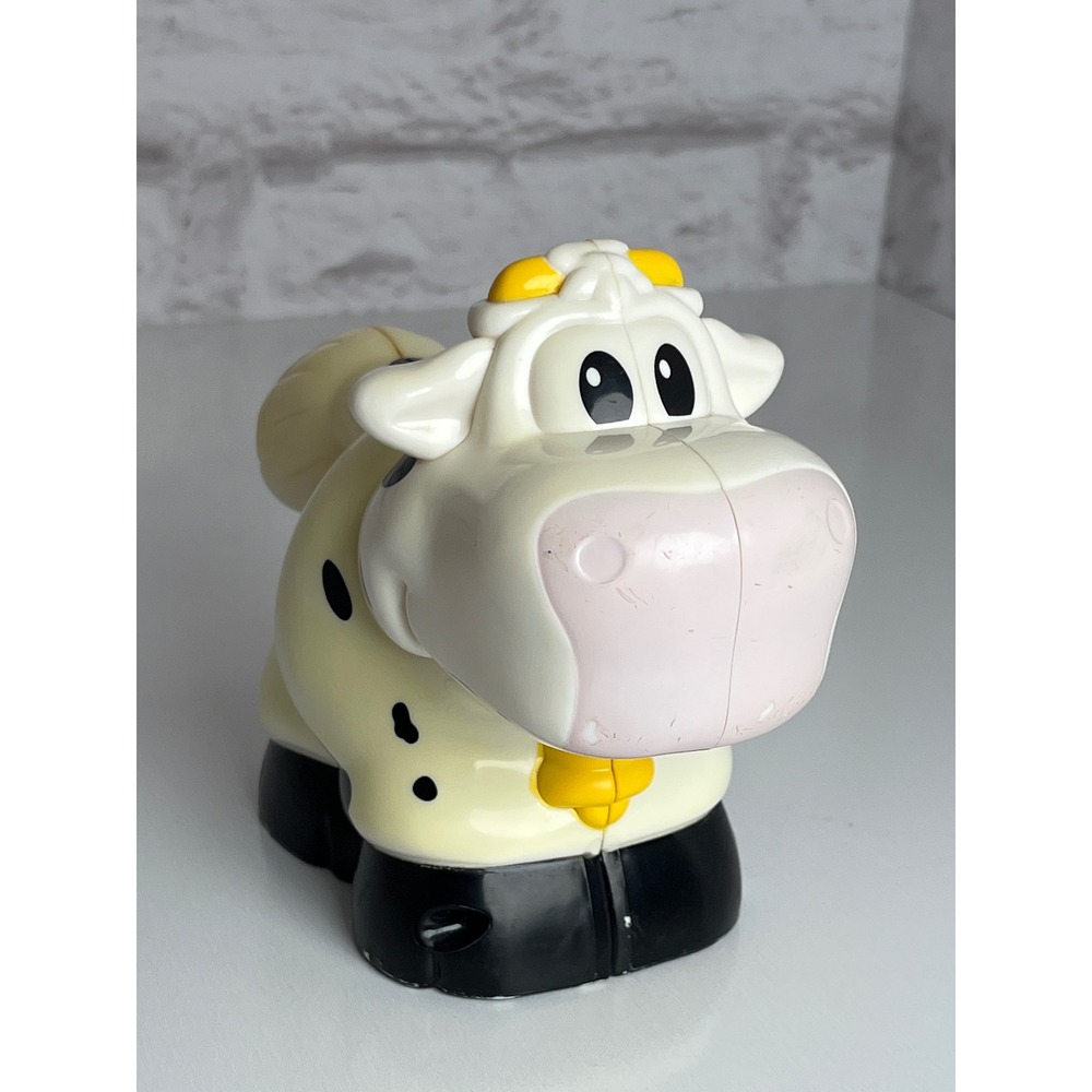 Vintage 2006 Fisher-Price Barnyard Basics Cow Flashlight Mooing Sound Toy Works